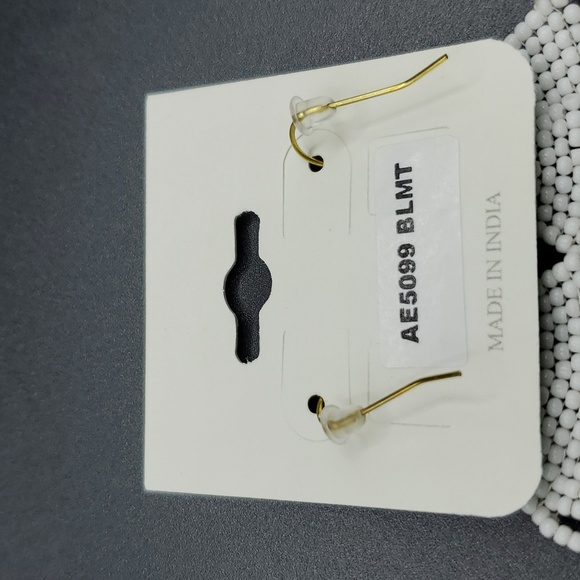 NWT Handmade Boho Aztec Southwestern Seedbead Tassel Dangle Earrings Plated - Picture 5 of 5